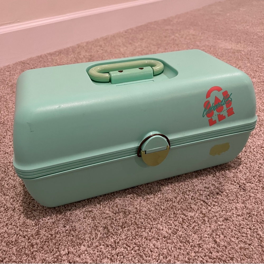 Vintage Large Mint Green Caboodles Of California Makeup Jewelry Storage Case
